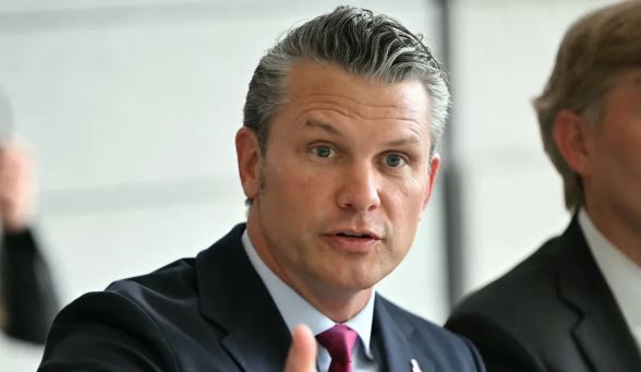 Sekretari amerikan i Mbrojtjes sulmon politikat europiane të emigracionit  Brigjet e Europës po përballen me një  pushtim 