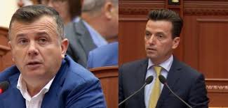 Protestat “mollë sherri” në Kuvend/ Balla: Agroni ka hallin 
