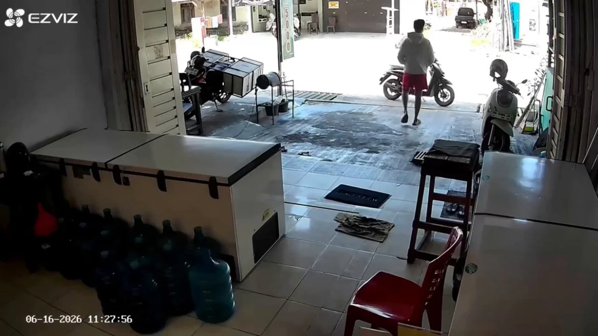 Tërmeti me magnitudë 6.7 ballë godet Indonezinë, frikë e panik te qytetarët