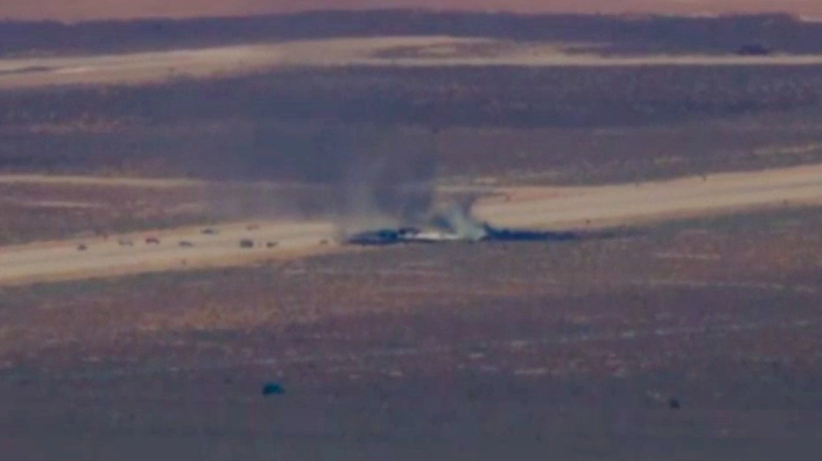 Rrëzohet bombarduesi B 52 në Kaliforni  humbin jetën tetë persona