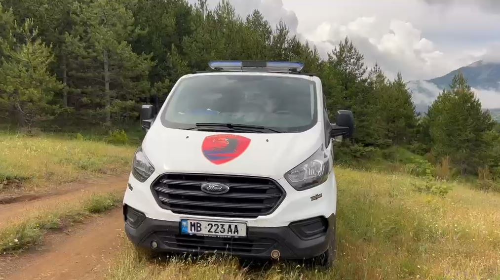 Mbetën të plagosur gjatë operacionit policor në Maliq/ Efektivi i “Shqiponjave” me plagë në nofull, autori në brinjë (VIDEO)