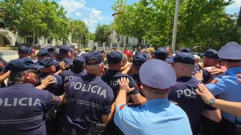 Protesta