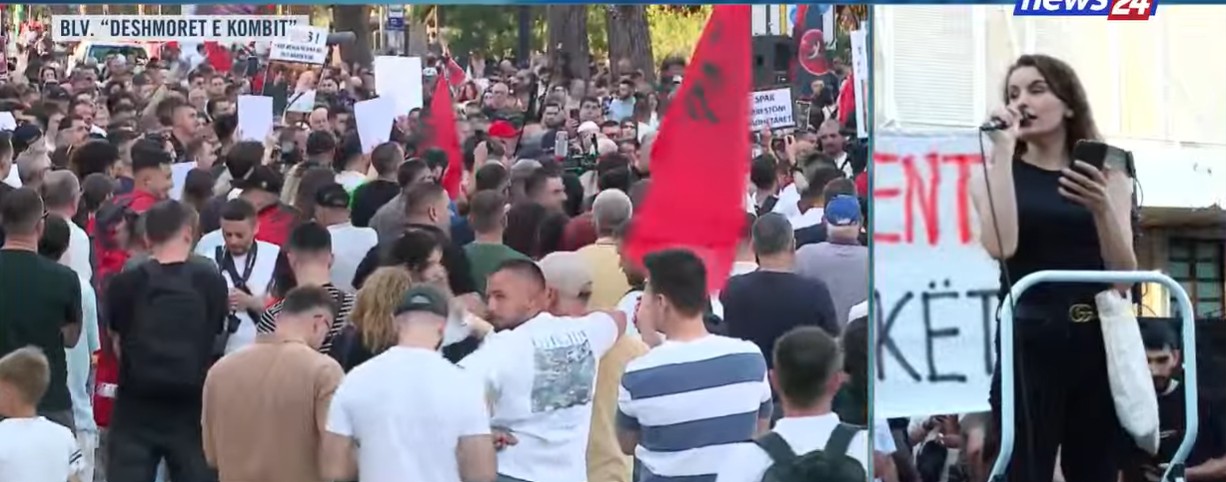 E reja thirrje Ramës nga protesta para Kryeministrisë  Anulo projektet dhe zhduku nga Shqipëria 