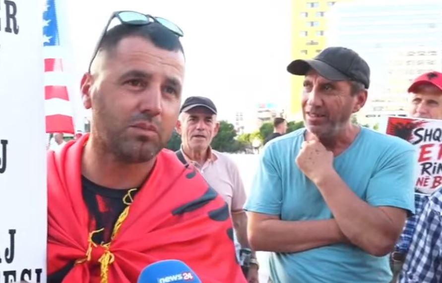 30 ditë protestë kombëtare antiqeveritare  Qytetari  Kam dalë për të gjitha padrejtësitë  nga ushqimi te spitalet