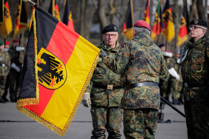 03817 C Bundeswehrdorow Scaled