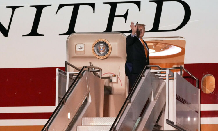 0b08a48b Trymp Air