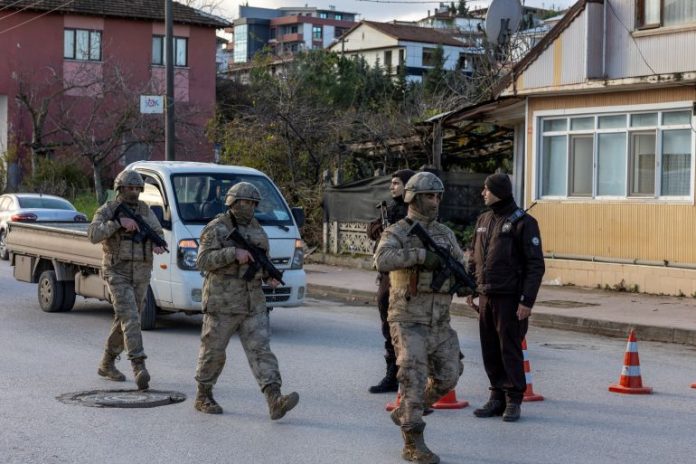 Arrestohen 119 persona në Turqi  dyshime për lidhje me Shtetin Islamik