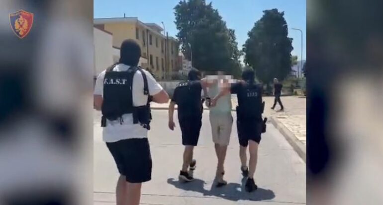 Finalizohet operacioni “Fast”, arrestohet në Malësi të Madhe 39-vjeçari i kërkuar nga Spanja për trafik droge (EMRI)