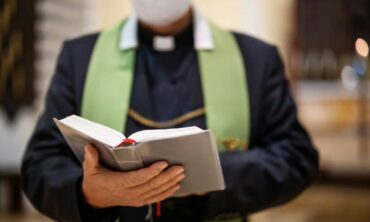 7466f6ad Priest