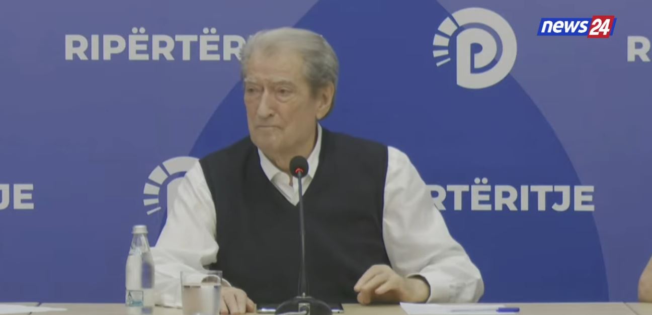 akt-kriminal-berisha-rama-ka-mobilizuar-patronazhistet-dhe-administraten-per-te-sulmuar-protesten-paqesore-ne