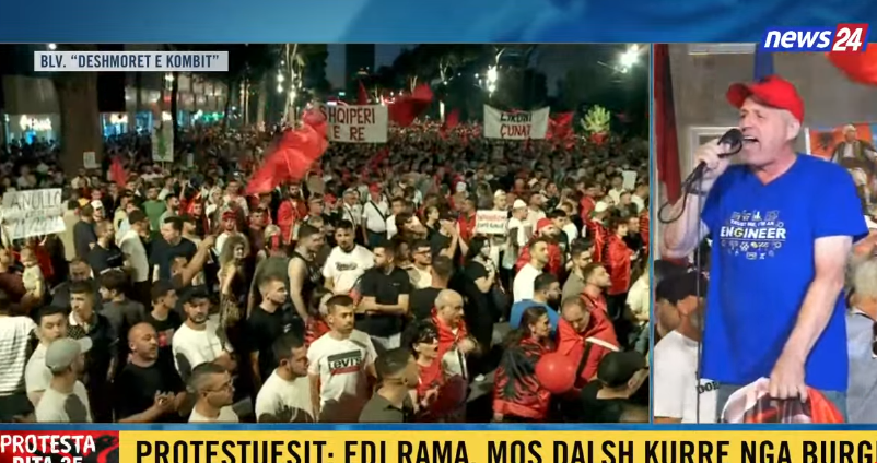  Rama si hallvaxhi  po e ndan Shqipërinë si një copë bakllava   Emigranti nga SHBA  Pas 30 vitesh u ktheva për t iu bash   