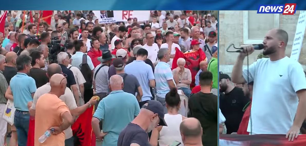   Vullkani  i protestës nuk ndalon as në finalen e botërorit   Aktivisti Edison Lika  Nuk ndalojmë deri në largimin e atij që    
