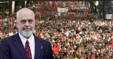Edi Rama Protesta1