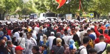 Protesta Para Parlamentiti 1