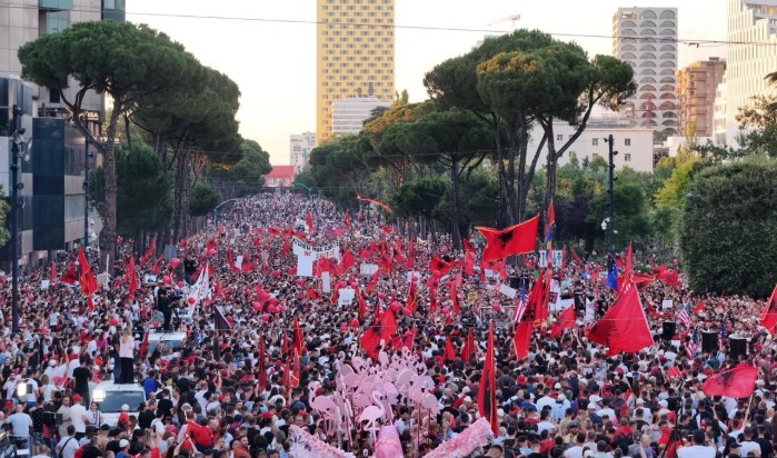 Protesta E 20 Qershorit