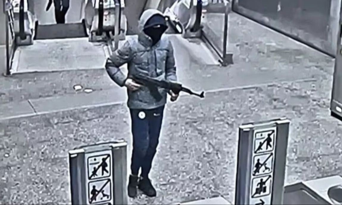 Nga Antverpi në Marsejë dhe nga Spanja në Angli  Evropa   parajsa  për baronët e drogës  Bandat po kthejnë Belgjik   