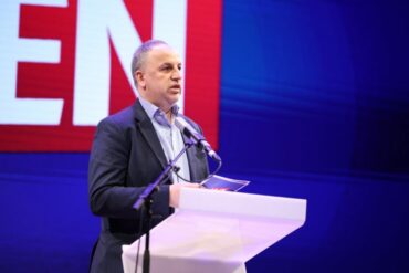 Adnan Azizi