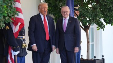 Albanese Trump