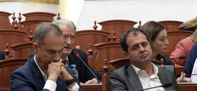  PS prishi dakordësinë për Territorialen   Berisha  Doni të shkurtoni 20 bashki  Rama urdhëroi  pengun  e tij 