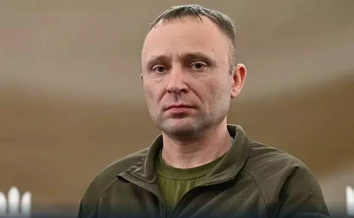 Zelensky riorganizon drejtimin e ushtrisë pas protestave  emëron gjeneralin 43 vjeçar Drapati në krye të forcave të armatosura