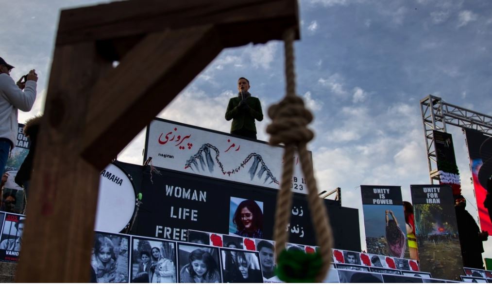 Irani ekzekuton me varje dy protestues  Akuzohen për vrasjen e policëve gjatë tubimeve antiqeveritare