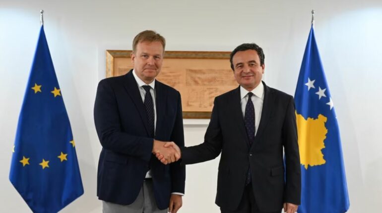 Kurti Dhe Sorensen (1)