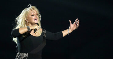 Maketa Bonnie Tyler