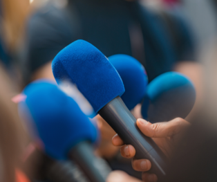Mic Photo Canva