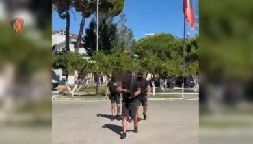 Policia 4