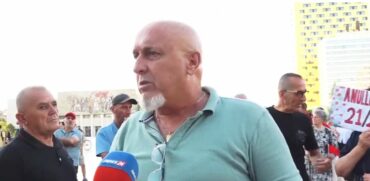 Protestee