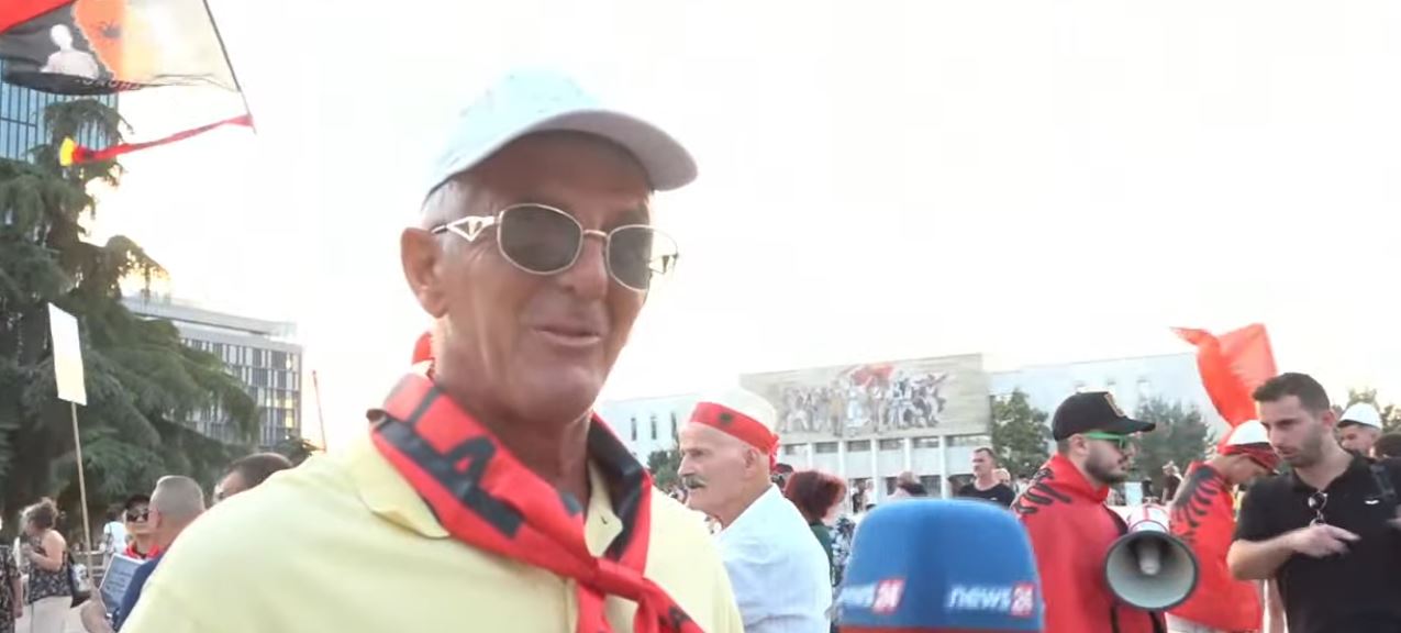 LIVE  Revolta e 51 kundër Ramës  Shqiptari nga Diaspora  Këtë vend vetëm e kanë vjedhur  Të protestojmë që rinia të mos largoh   