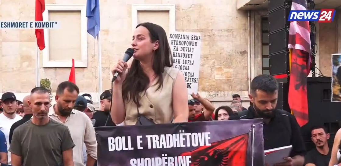  Treguam se populli shqiptar nuk e meriton qeverinë që ka dhe Belinda Ballukun si zëvendëskryeministre   Aktivistja  Nuk na mp   