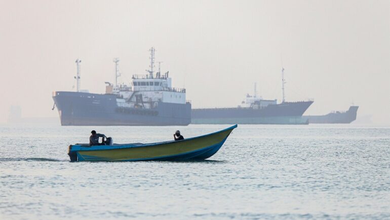 Strait Of Hormuz 2kentriki