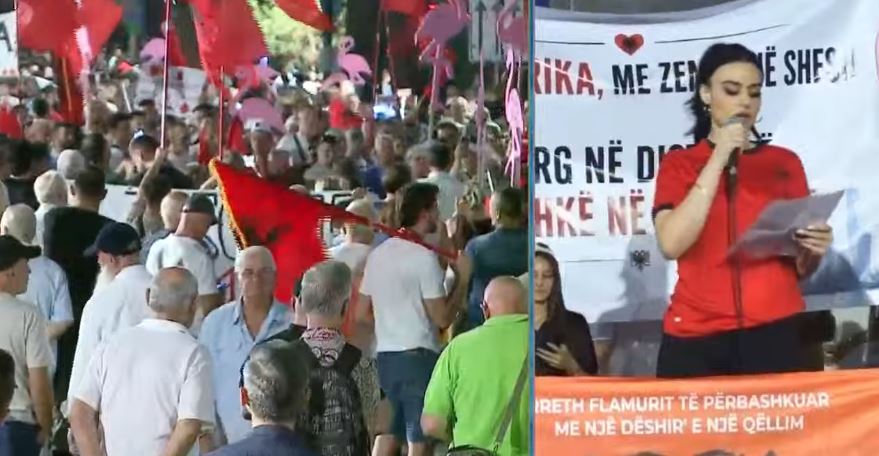  Ne nuk jemi sorra  jemi shqiponja     E reja nga SHBA në protestë  Qeveria do paguajë për krimet e saj  Plagët to   