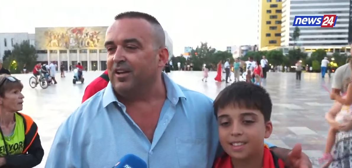Ditën e 82 të e protestës   Ish sportisti vjen nga Franca në revoltë  Jam i zhgënjyer nga shteti  shqiptarët po dëbohen    