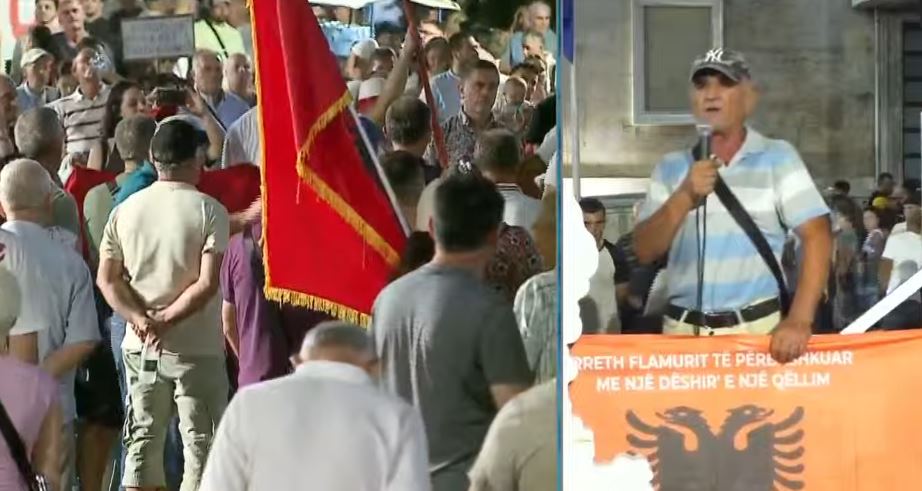 shume-socialiste-te-zhgenjyer-po-protestojne-i-moshuari-ne-revolte-ne-duam-t-ia-kalojme-rajonit-rama-hap-ko