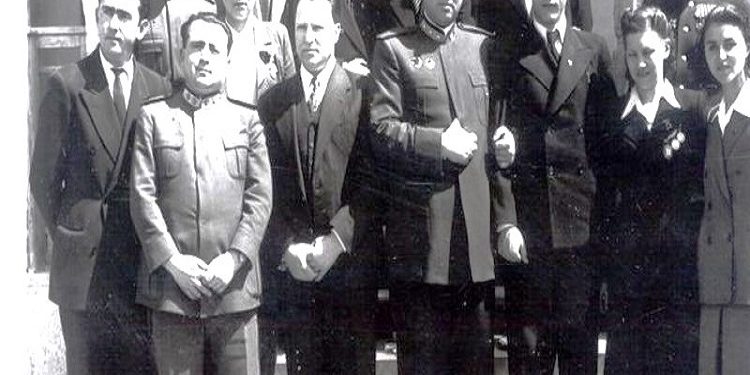800 450 Enver Hoxha Koci Xoxe Te Hu 750x375 750x375