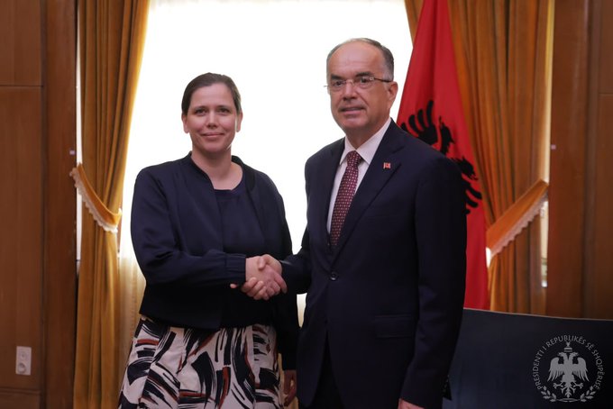 Presidenti Begaj pranon letrat kredenciale të Ambasadores së Mbretërisë së Belgjikës në Shqipëri