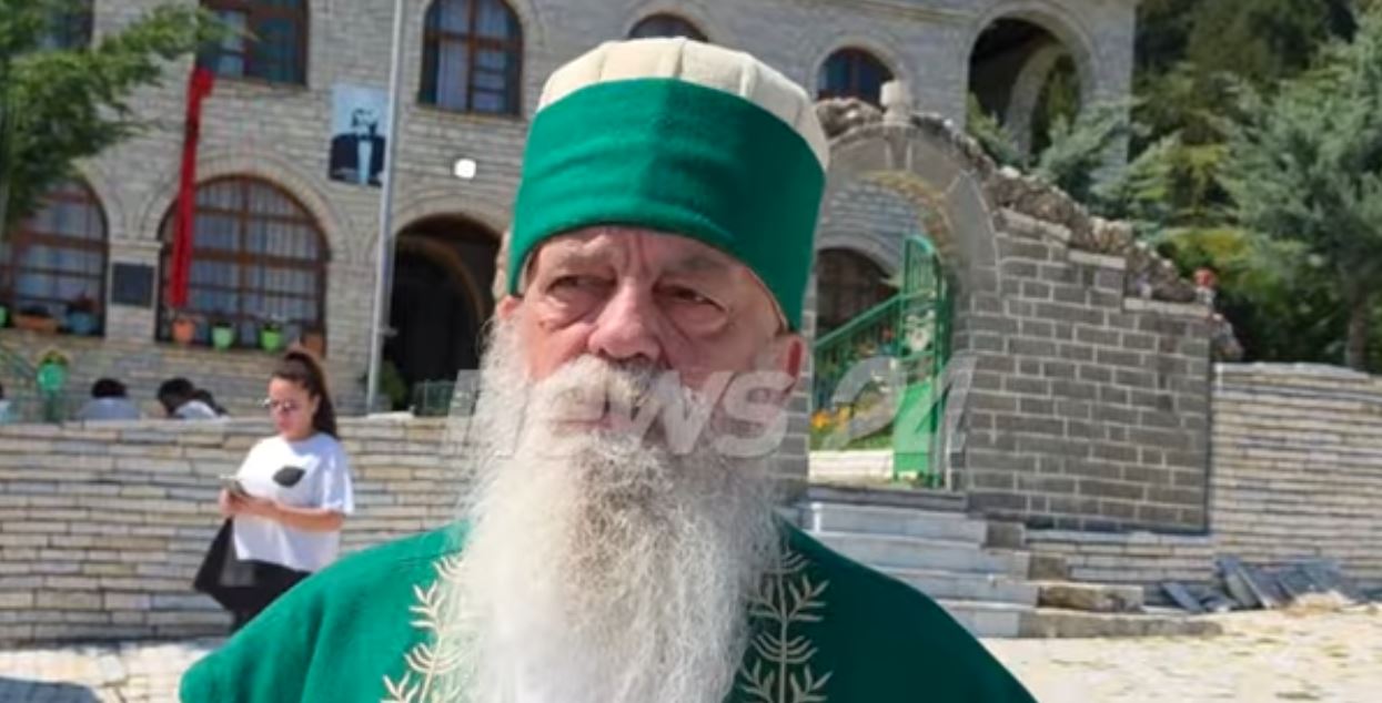 VIDEO  Pelegrinazhi i Bektashinjve në Malin e Tomorrit  mijëra besimtarë në vendin e shenjtë
