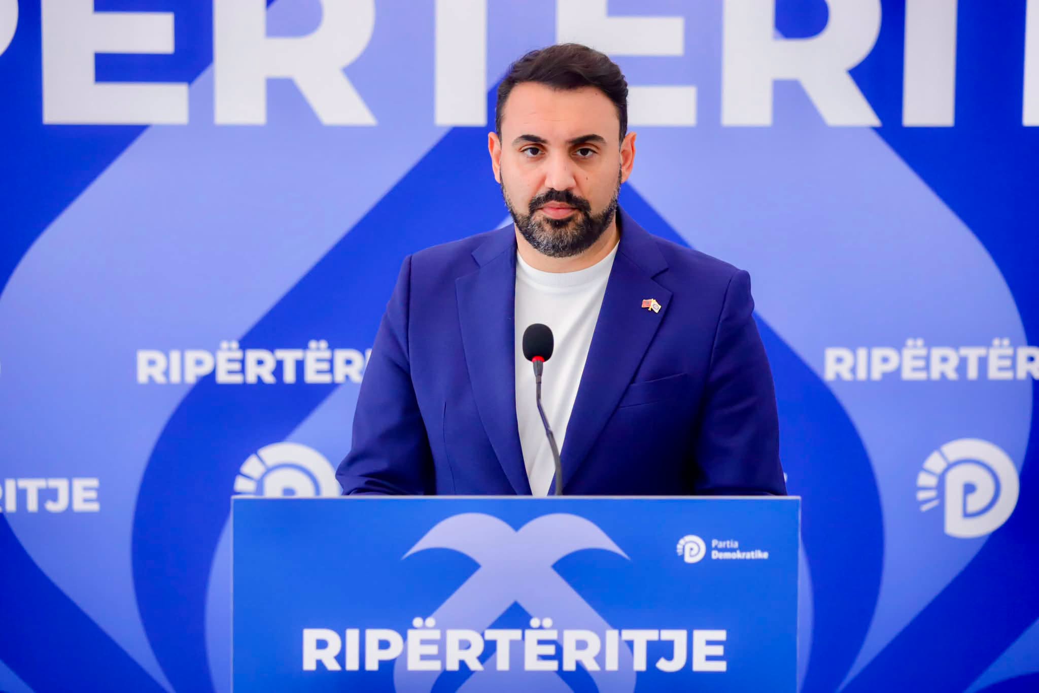  Dubai i Durrësit ka ngecur   Këlliçi i numëron dështimet Ramës  Kriza transferohet tek projektet  Aeroporti i Vlorës  do t i    