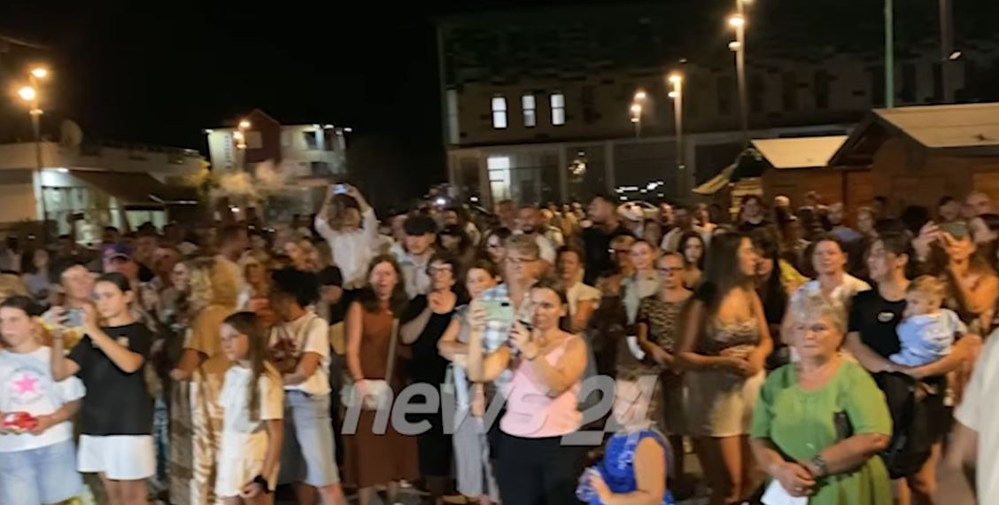 Divjaka në protestë   Jo  bashkimit me Lushnjen  Banorët 16 ditë qëndresë  kundërshtojnë propozimin e Ramës për  Territorialen   