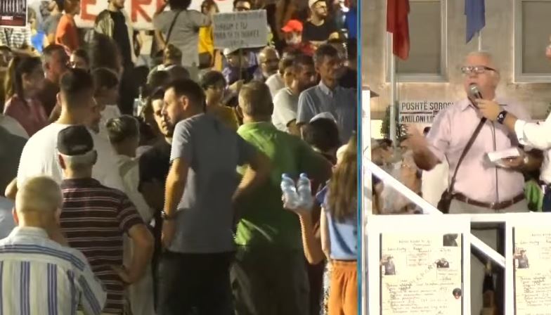  Berisha dhe Rama janë bashkë    I moshuari mesazh të fortë nga protesta  Shqipëria u zgjua  News24 ka trans   