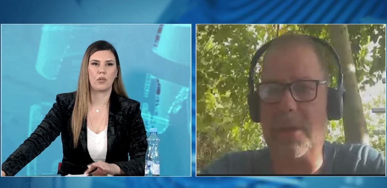  Është krijuar një kryeministër monstër     Kulluri në News24  Rama po përdhos Kushtetutën  në PS ka grup kritik pas çës   
