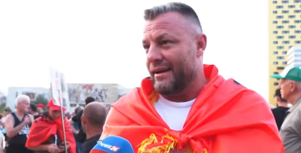  Kryeministri thotë do prodhojmë makina  por ne s kemi ushtri   protestuesi nga diaspora  Po të kishim gjene   