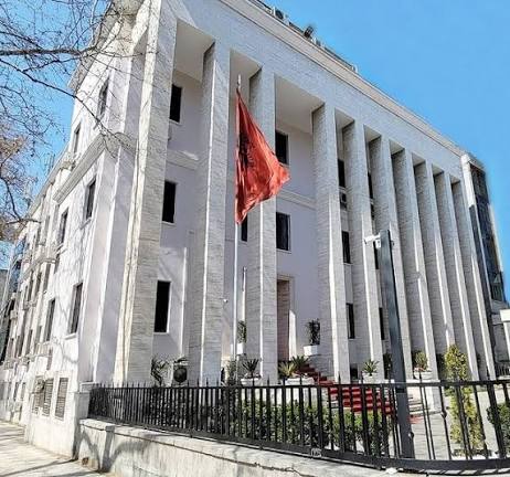 Gjykata e Lartë nis procedurën për zgjedhjen e Kryetarit të ri