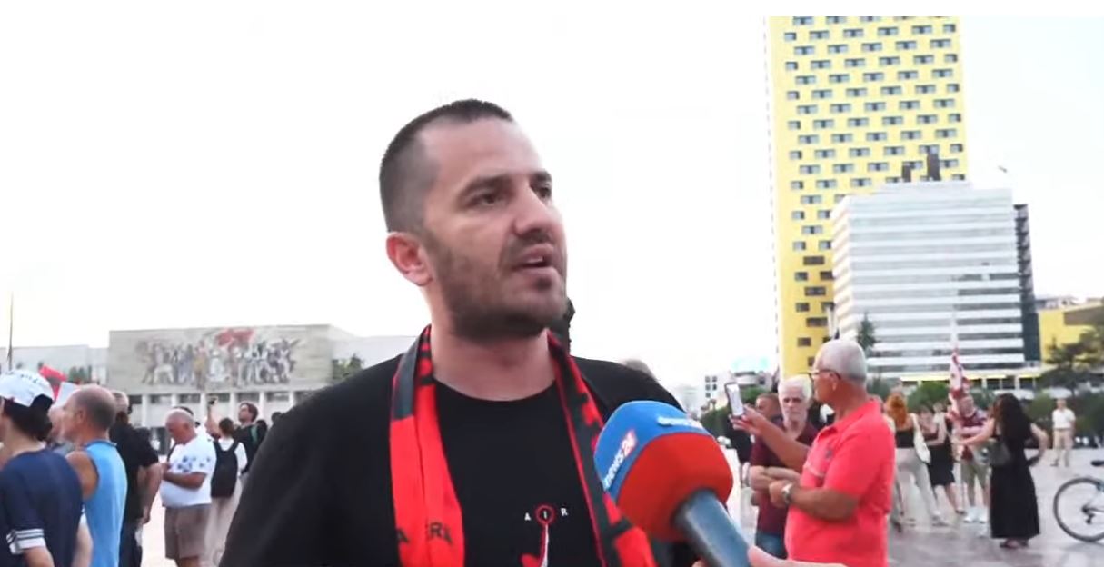  Korrupsion e krim nga koka te këmbët  Ramën e shpallën non grata të vetët   I riu  Kruja u dogj  ku janë avionët  Kryeministr   