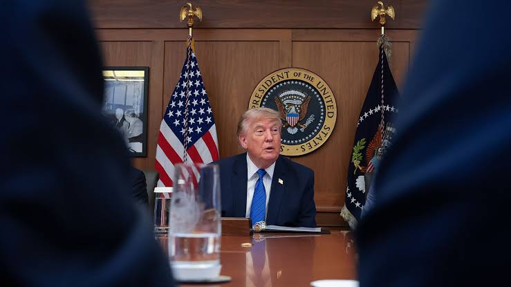 Trump paralajmëron: Këto negociata, shansi i fundit për t’i dhënë fund konfliktit me Iranin