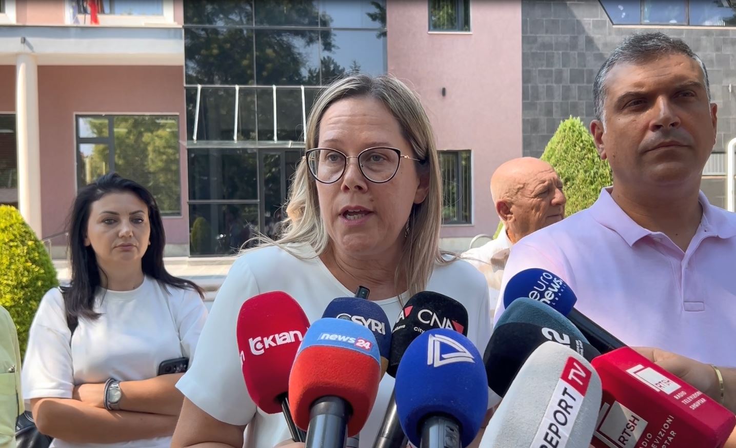 duhet-te-shihen-investimet-dhe-sherbimet-ndaj-qytetareve-topciu-skeptik-per-reformen-administrative-bashkimi-i-maliqit-me-korcen-jo-i-lehte-po-pergatis-nje-material-per-ta-cuar-ne-kuvend