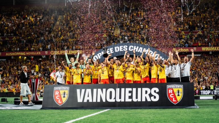 Lens Psg