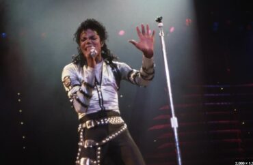 Mj